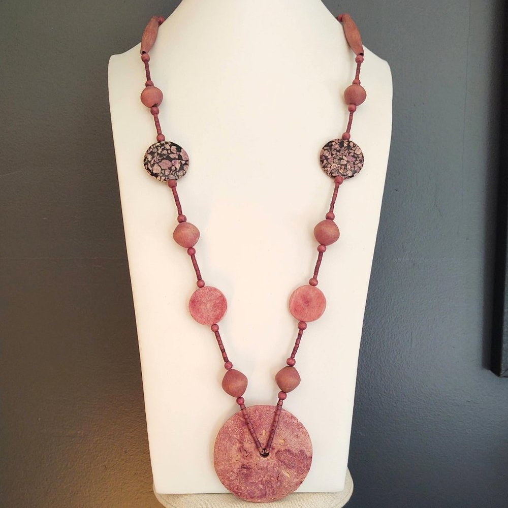 Arty wood and stone long necklace